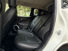 JEEP RENEGADE 1.8 16V LONGITUDE 2019/2019 KASPER VEÍCULOS DOIS IRMÃOS / Carros no Vale