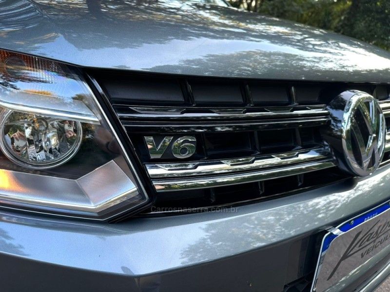 VOLKSWAGEN AMAROK 3.0 V6 TDI COMFORTLINE CD 4MOTION 2023/2023 KASPER VEÍCULOS DOIS IRMÃOS / Carros no Vale