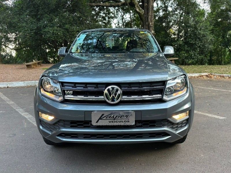 VOLKSWAGEN AMAROK 3.0 V6 TDI COMFORTLINE CD 4MOTION 2023/2023 KASPER VEÍCULOS DOIS IRMÃOS / Carros no Vale