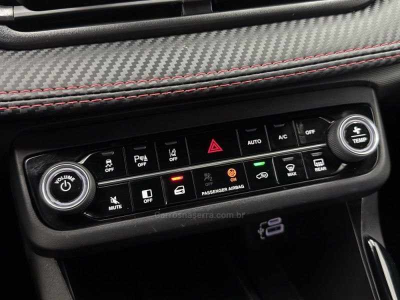 FIAT FASTBACK 1.3 ABARTH 270 TURBO 2024/2025 FOCAR VEÍCULOS CAXIAS DO SUL / Carros no Vale