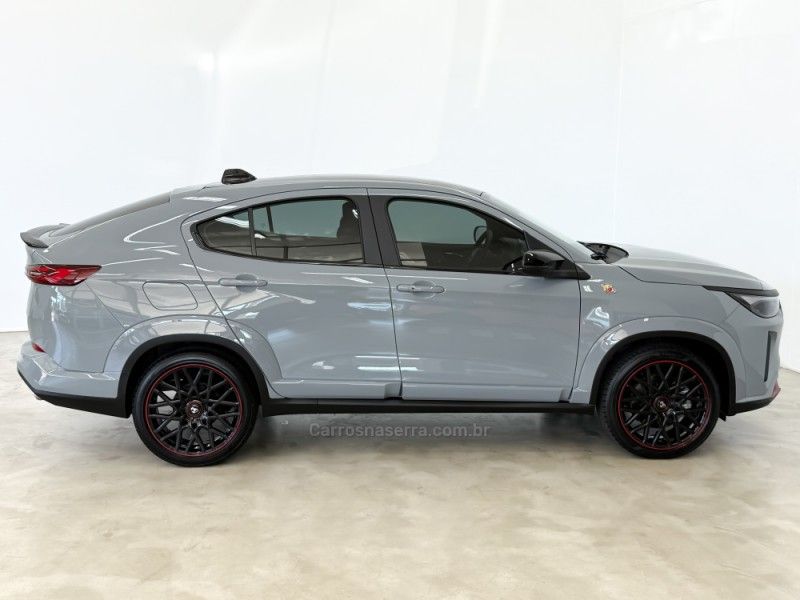 FIAT FASTBACK 1.3 ABARTH 270 TURBO 2024/2025 FOCAR VEÍCULOS CAXIAS DO SUL / Carros no Vale