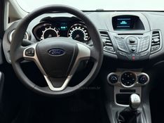 FORD FIESTA 1.6 SEL STYLE HATCH 16V 2017/2017 FOCAR VEÍCULOS CAXIAS DO SUL / Carros no Vale