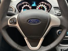 FORD FIESTA 1.6 SEL STYLE HATCH 16V 2017/2017 FOCAR VEÍCULOS CAXIAS DO SUL / Carros no Vale