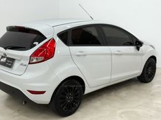 FORD FIESTA 1.6 SEL STYLE HATCH 16V 2017/2017 FOCAR VEÍCULOS CAXIAS DO SUL / Carros no Vale