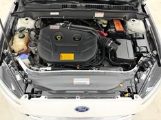 FORD FUSION 2.0 TITANIUM GTDI ECOBOOST FWD 2015/2016 FOCAR VEÍCULOS CAXIAS DO SUL / Carros no Vale