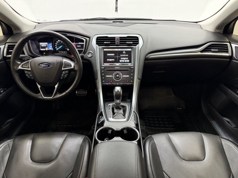 FORD FUSION 2.0 TITANIUM GTDI ECOBOOST FWD 2015/2016 FOCAR VEÍCULOS CAXIAS DO SUL / Carros no Vale