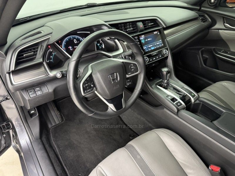 HONDA CIVIC 1.5 16V TOURING TURBO 2020/2021 FOCAR VEÍCULOS CAXIAS DO SUL / Carros no Vale