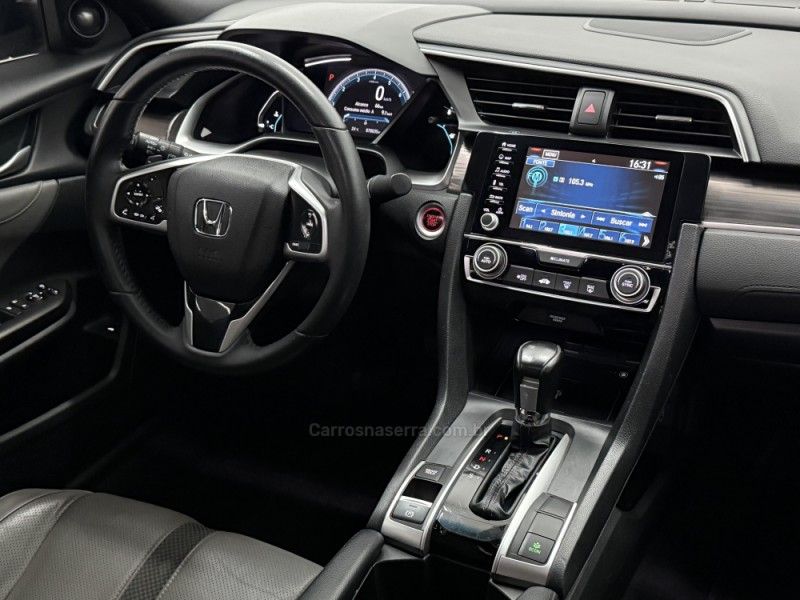 HONDA CIVIC 1.5 16V TOURING TURBO 2020/2021 FOCAR VEÍCULOS CAXIAS DO SUL / Carros no Vale