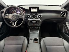 MERCEDES-BENZ A 200 1.6 TURBO 16V 2014/2015 FOCAR VEÍCULOS CAXIAS DO SUL / Carros no Vale