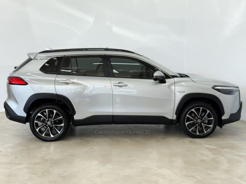 TOYOTA COROLLA 1.8 CROSS XRX 16V HÍBRIDO 2022/2023 FOCAR VEÍCULOS CAXIAS DO SUL / Carros no Vale