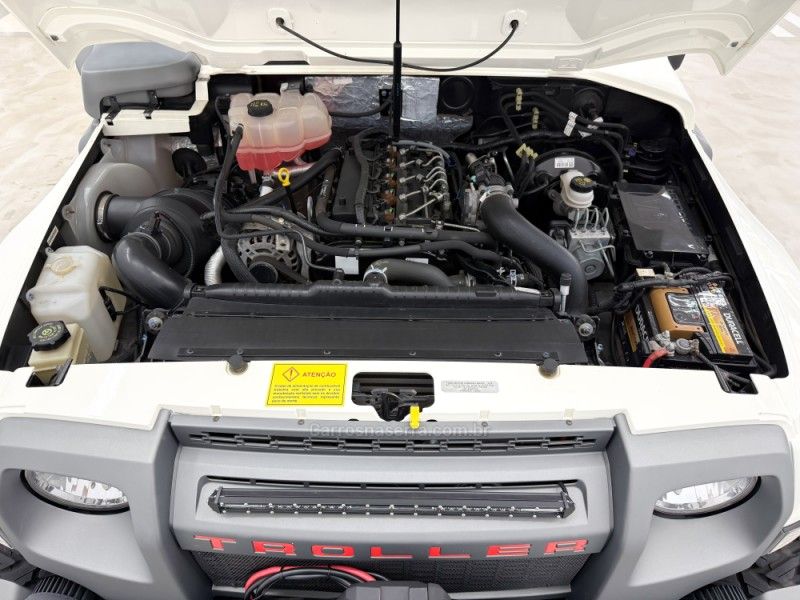 TROLLER T4 3.2 XLT 4X4 20V TURBO INTERCOOLER 2017/2018 FOCAR VEÍCULOS CAXIAS DO SUL / Carros no Vale