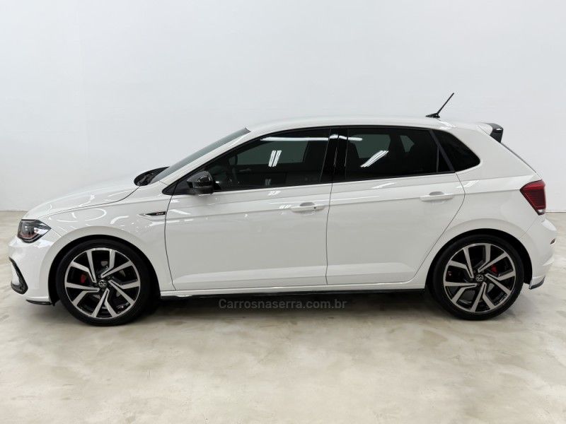 VOLKSWAGEN POLO 1.4 GTS 16V TURBO 2024/2024 FOCAR VEÍCULOS CAXIAS DO SUL / Carros no Vale