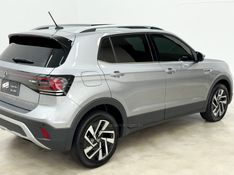 VOLKSWAGEN T-CROSS 1.4 HIGHLINE TSI 16V 2024/2025 FOCAR VEÍCULOS CAXIAS DO SUL / Carros no Vale