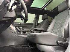 VOLKSWAGEN T-CROSS 1.4 HIGHLINE TSI 16V 2024/2025 FOCAR VEÍCULOS CAXIAS DO SUL / Carros no Vale
