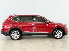 VOLKSWAGEN TIGUAN 1.4 ALLSPACE COMFORT 250 TSI 2018/2018 FOCAR VEÍCULOS CAXIAS DO SUL / Carros no Vale