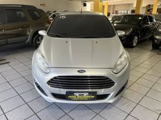FORD FIESTA 1.6 TITANIUM HATCH 16V 2014/2015 PRIME MULTIMARCAS CAXIAS DO SUL / Carros no Vale