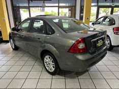FORD FOCUS 2.0 GHIA SEDAN 16V 2010/2010 PRIME MULTIMARCAS CAXIAS DO SUL / Carros no Vale