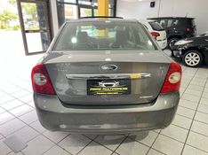 FORD FOCUS 2.0 GHIA SEDAN 16V 2010/2010 PRIME MULTIMARCAS CAXIAS DO SUL / Carros no Vale