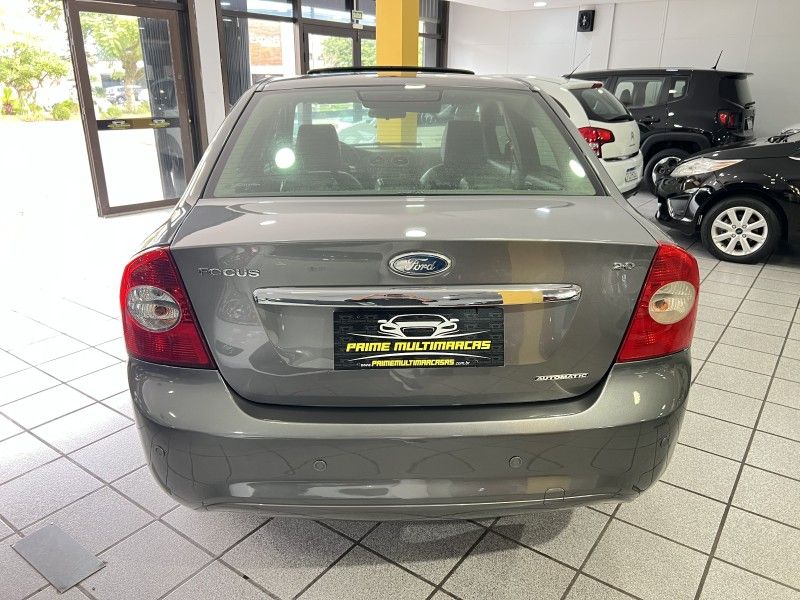 FORD FOCUS 2.0 GHIA SEDAN 16V 2010/2010 PRIME MULTIMARCAS CAXIAS DO SUL / Carros no Vale