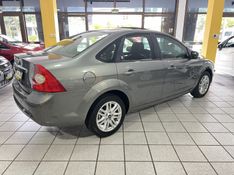 FORD FOCUS 2.0 GHIA SEDAN 16V 2010/2010 PRIME MULTIMARCAS CAXIAS DO SUL / Carros no Vale