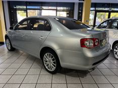 VOLKSWAGEN JETTA 2.5 I 20V 170CV TIPTRONIC 2007/2008 PRIME MULTIMARCAS CAXIAS DO SUL / Carros no Vale