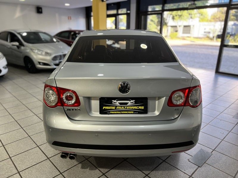 VOLKSWAGEN JETTA 2.5 I 20V 170CV TIPTRONIC 2007/2008 PRIME MULTIMARCAS CAXIAS DO SUL / Carros no Vale