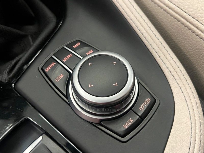 BMW X1 2.0 16V TURBO ACTIVEFLEX SDRIVE20I X-LINE 2022/2022 ÓTIMA CAR FLORES DA CUNHA / Carros no Vale