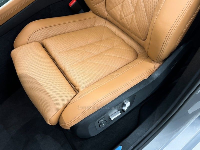 BMW X6 3.0 XDRIVE 40I M SPORT 24V TURBO 2025/2025 ÓTIMA CAR FLORES DA CUNHA / Carros no Vale