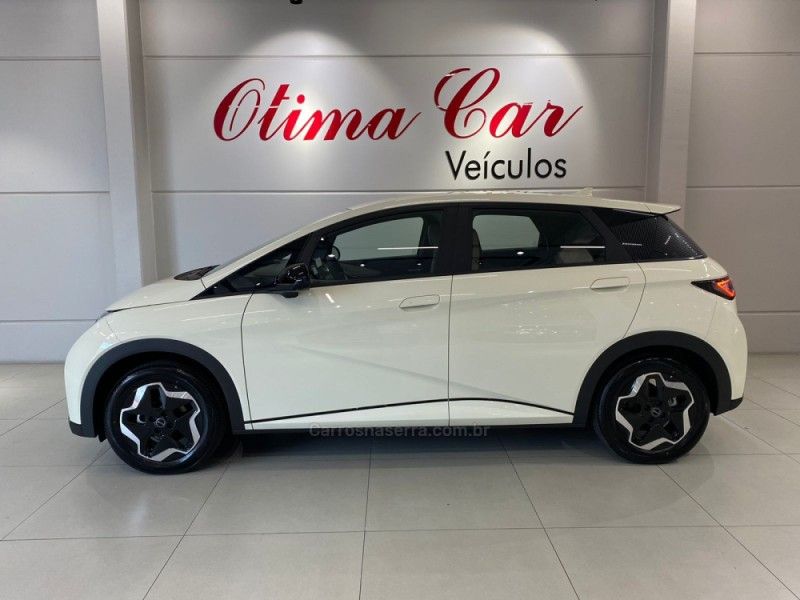 BYD DOLPHIN ELÉTRICO 2024/2025 ÓTIMA CAR FLORES DA CUNHA / Carros no Vale