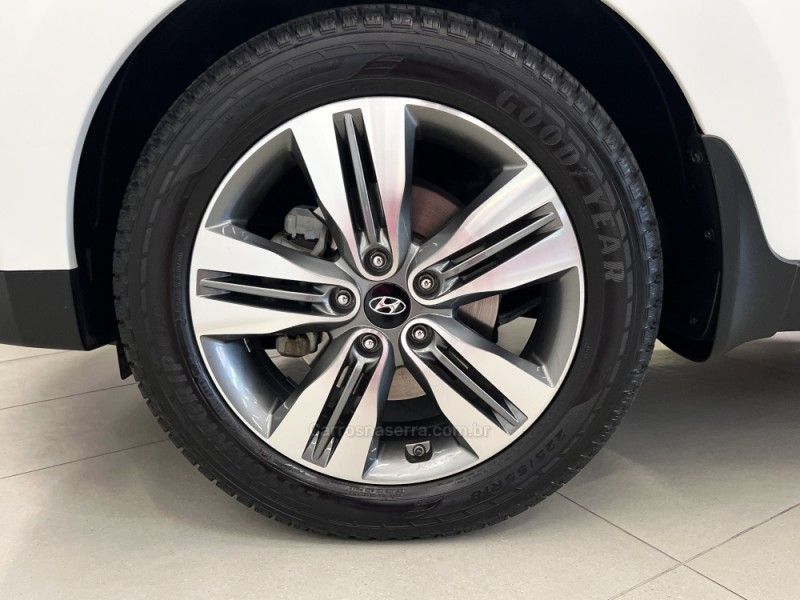HYUNDAI IX35 2.0 MPFI GLS 16V 2016/2017 ÓTIMA CAR FLORES DA CUNHA / Carros no Vale