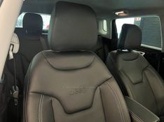 JEEP COMPASS 1.3 LONGITUDE T270 16V TURBO 2025/2025 ÓTIMA CAR FLORES DA CUNHA / Carros no Vale