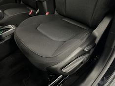 JEEP RENEGADE 1.3 LONGITUDE T270 16V TURBO 2024/2025 ÓTIMA CAR FLORES DA CUNHA / Carros no Vale