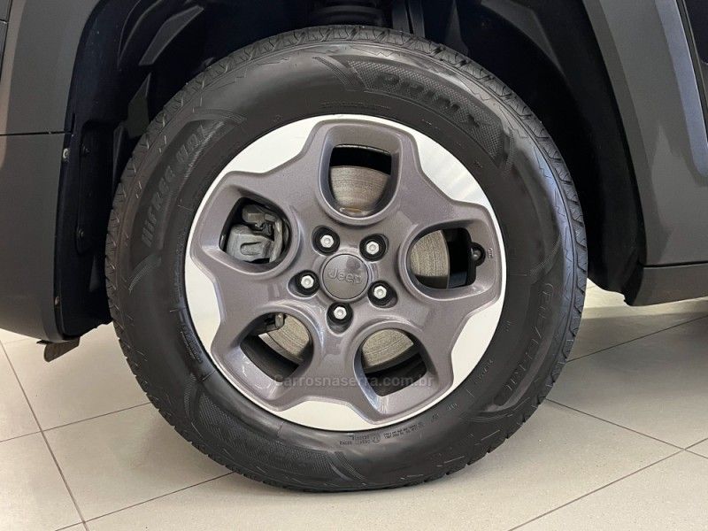 JEEP RENEGADE 1.3 LONGITUDE T270 16V TURBO 2024/2025 ÓTIMA CAR FLORES DA CUNHA / Carros no Vale
