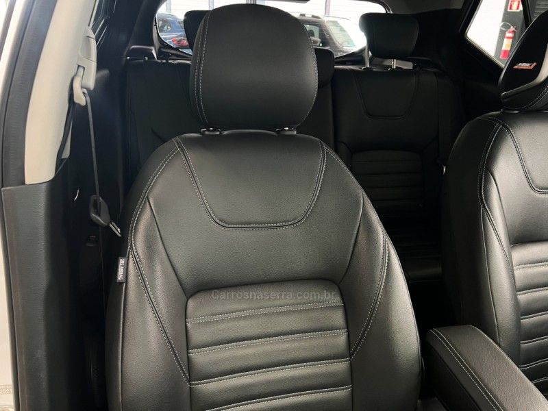NISSAN KICKS 1.6 EXCLUSIVE 16V 2021/2022 ÓTIMA CAR FLORES DA CUNHA / Carros no Vale