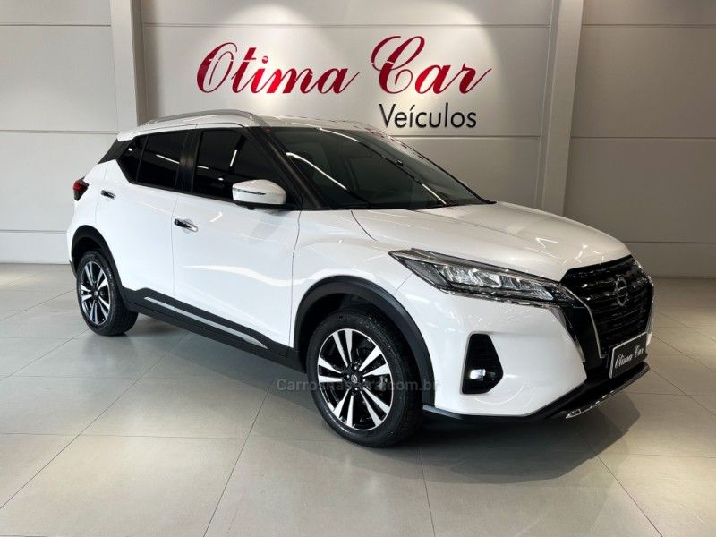 NISSAN KICKS 1.6 EXCLUSIVE 16V 2021/2022 ÓTIMA CAR FLORES DA CUNHA / Carros no Vale