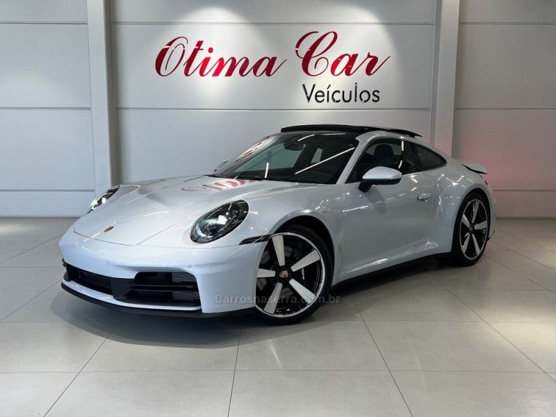 PORSCHE 911 3.0 CARRERA COUPÉ 2024/2025 ÓTIMA CAR FLORES DA CUNHA / Carros no Vale
