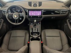 PORSCHE MACAN 2.0 16V 2024/2025 ÓTIMA CAR FLORES DA CUNHA / Carros no Vale