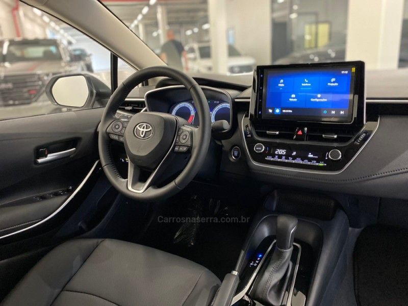 TOYOTA COROLLA 2.0 XEI 16V 2025/2025 ÓTIMA CAR FLORES DA CUNHA / Carros no Vale