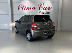 TOYOTA ETIOS 1.3 X 16V 2016/2017 ÓTIMA CAR FLORES DA CUNHA / Carros no Vale