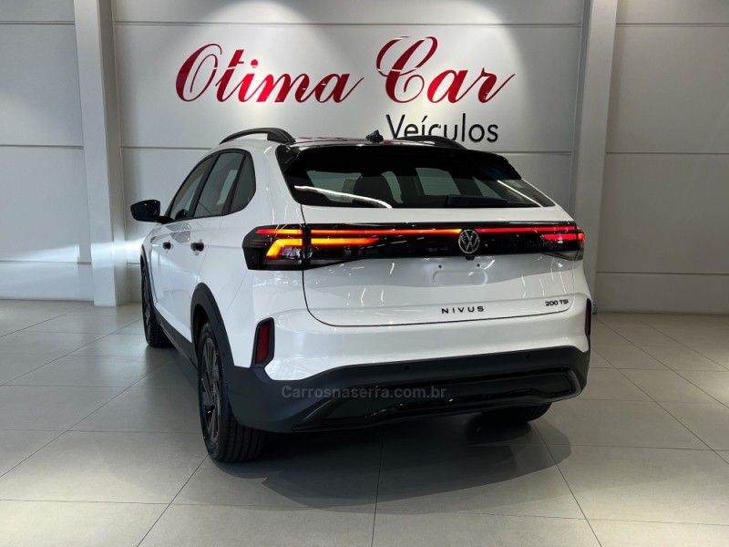 VOLKSWAGEN NIVUS 1.0 TSI HIGHLINE 2025/2025 ÓTIMA CAR FLORES DA CUNHA / Carros no Vale