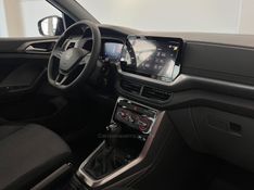 VOLKSWAGEN T-CROSS 1.0 TSI 200 SENSE 2025/2026 ÓTIMA CAR FLORES DA CUNHA / Carros no Vale