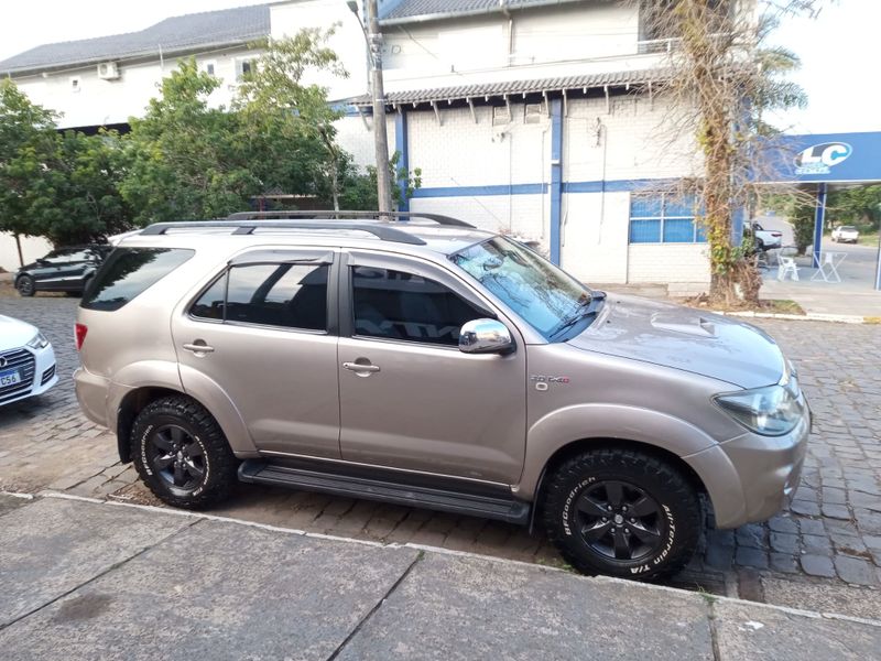 Toyota Hilux Sw4 Srv D4-d 4×4 3.0 Tdi Dies 2008/2008 NECO TOLATI VEÍCULOS VENÂNCIO AIRES / Carros no Vale