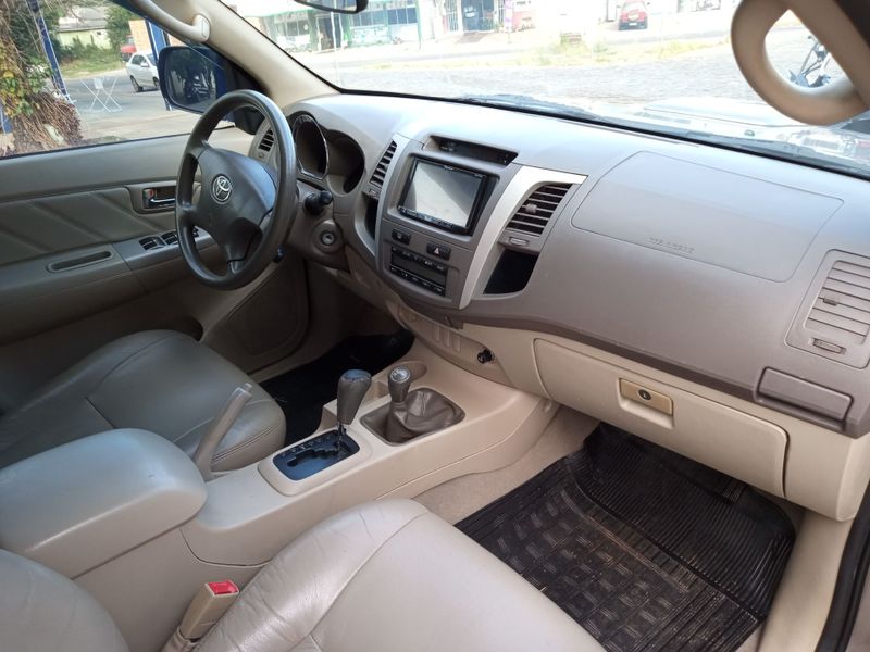 Toyota Hilux Sw4 Srv D4-d 4×4 3.0 Tdi Dies 2008/2008 NECO TOLATI VEÍCULOS VENÂNCIO AIRES / Carros no Vale