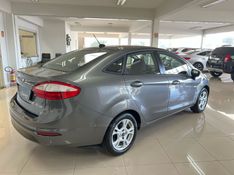 FORD FIESTA 1.6 SE SEDAN 16V 2014/2014 CIMIRRO AUTOMÓVEIS TAQUARA / Carros no Vale