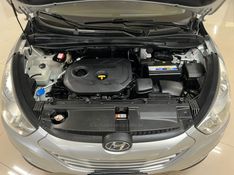 HYUNDAI IX35 2.0 16V 2013/2014 CIMIRRO AUTOMÓVEIS TAQUARA / Carros no Vale
