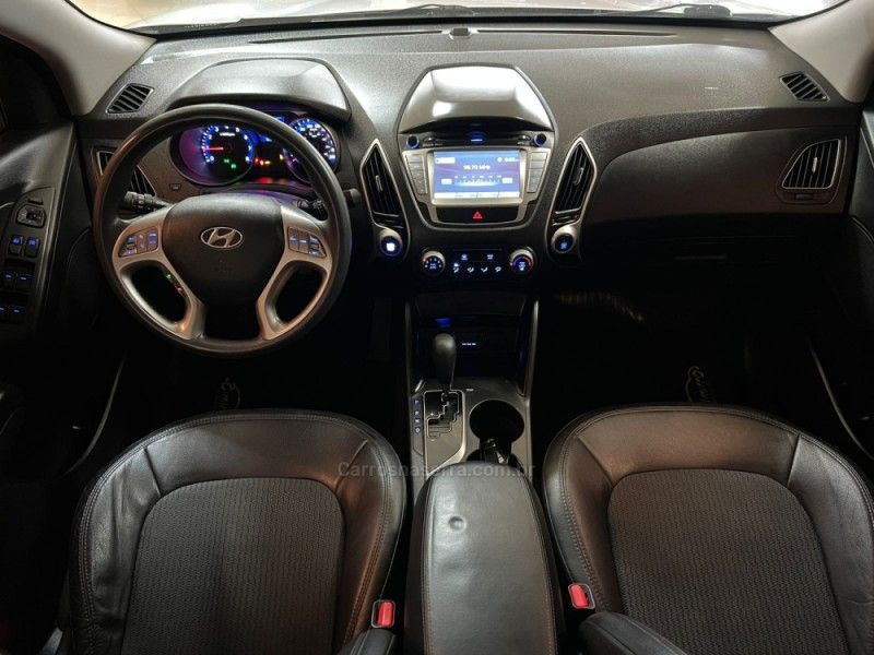 HYUNDAI IX35 2.0 16V 2013/2014 CIMIRRO AUTOMÓVEIS TAQUARA / Carros no Vale