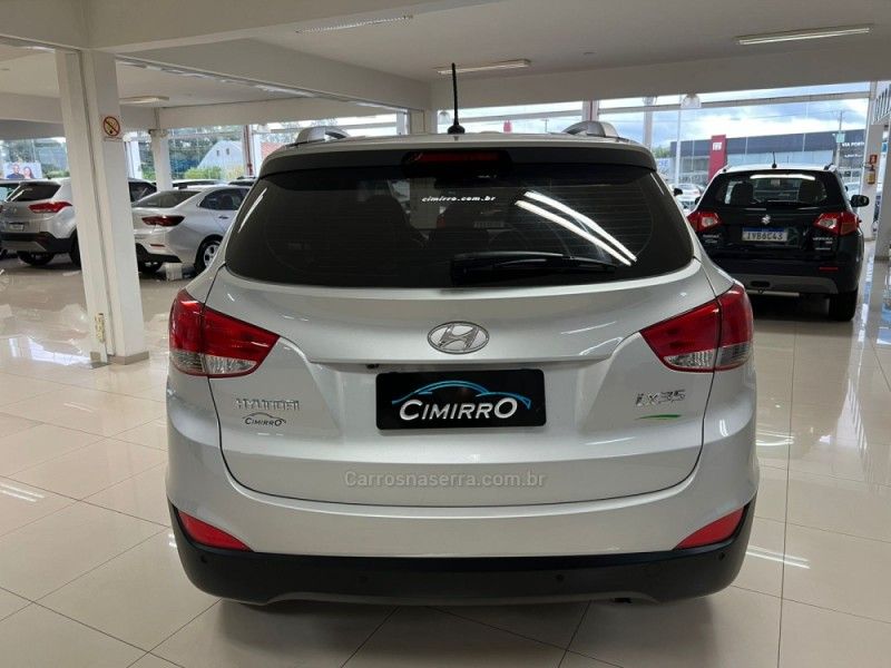 HYUNDAI IX35 2.0 16V 2013/2014 CIMIRRO AUTOMÓVEIS TAQUARA / Carros no Vale