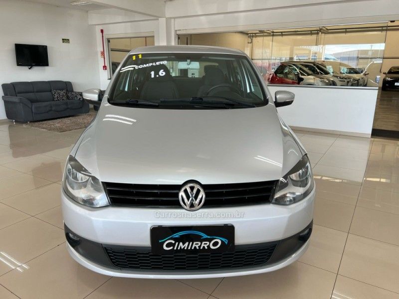 VOLKSWAGEN FOX 1.6 MI PRIME 8V 2010/2011 CIMIRRO AUTOMÓVEIS TAQUARA / Carros no Vale
