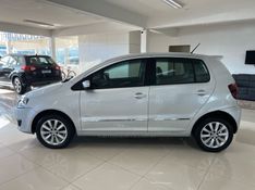 VOLKSWAGEN FOX 1.6 MI PRIME 8V 2010/2011 CIMIRRO AUTOMÓVEIS TAQUARA / Carros no Vale