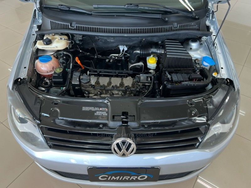 VOLKSWAGEN FOX 1.6 MI PRIME 8V 2010/2011 CIMIRRO AUTOMÓVEIS TAQUARA / Carros no Vale